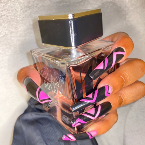 Press on nails “PinkPrint” set - Picture 7 of 7